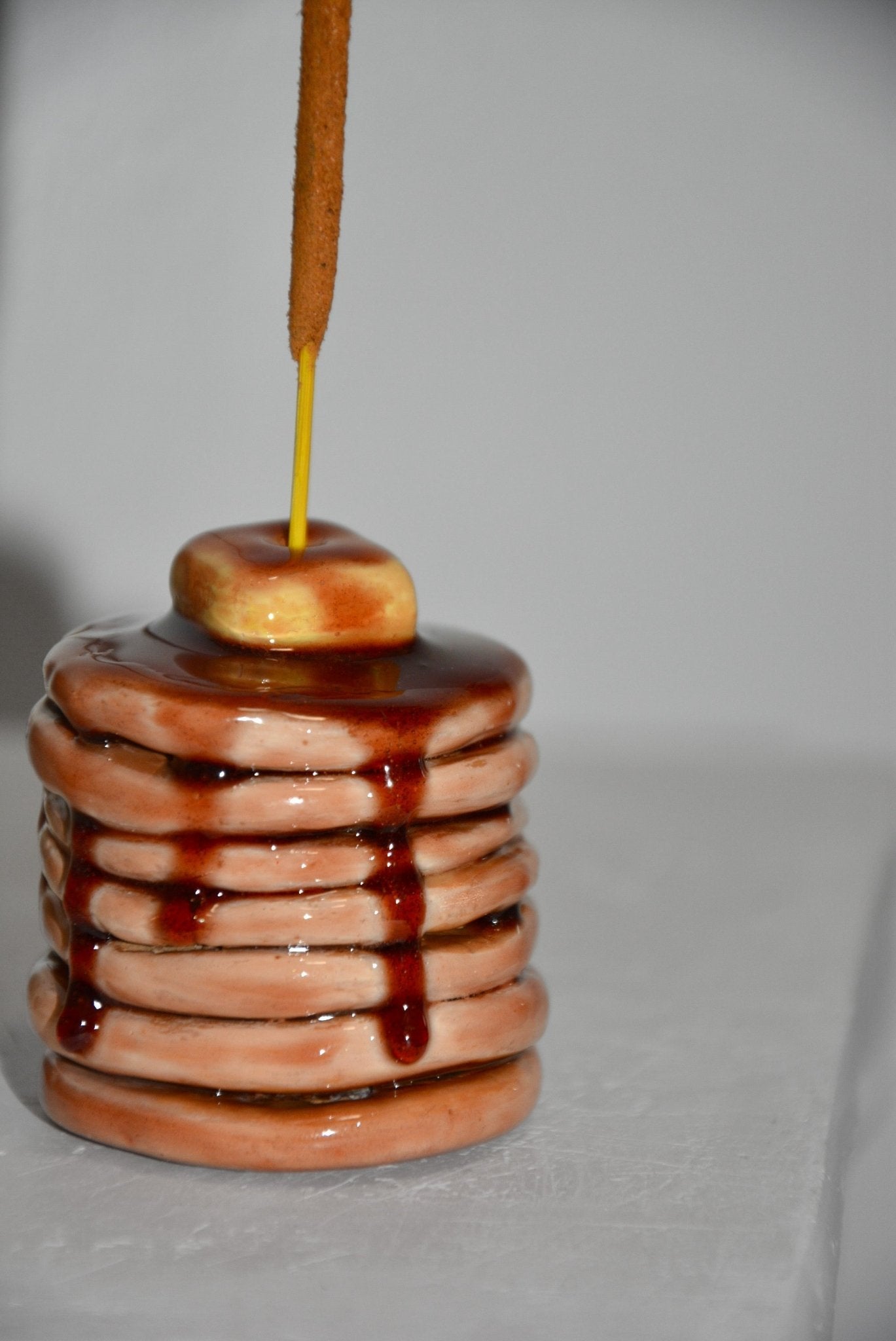 PANCAKE STACK INCENSE HOLDER